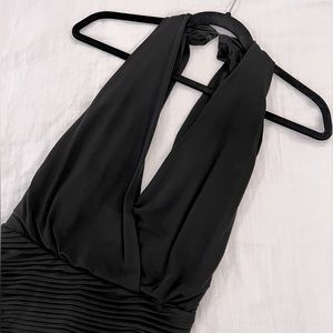 BCBGMAXAZRIA gorgeous black dress!! Size XS.